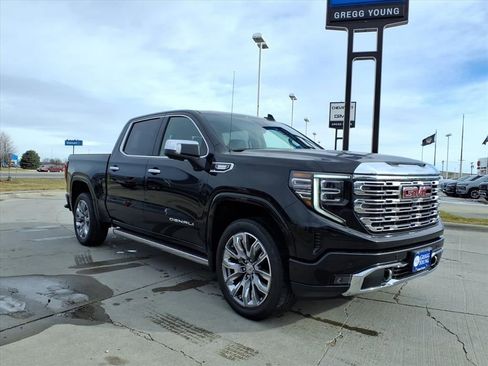 New 2026 GMC Sierra 1500 Denali w/ Denali Reserve Package image 3