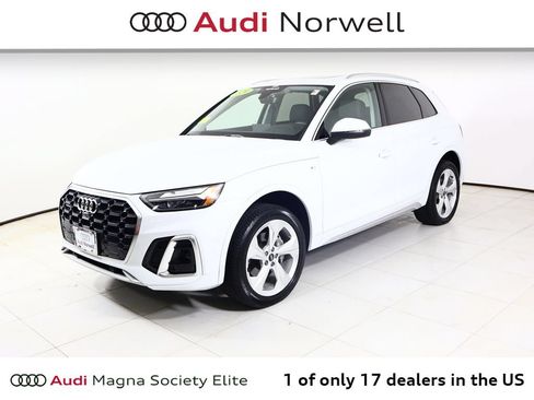 Used 2024 Audi Q5 2.0T Premium Plus w/ Premium Plus Package AWD/4WD image 11