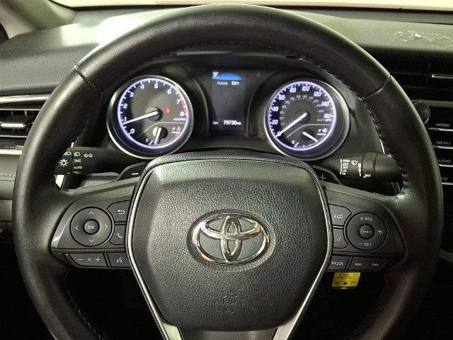 Used 2018 Toyota Camry SE FWD image 18