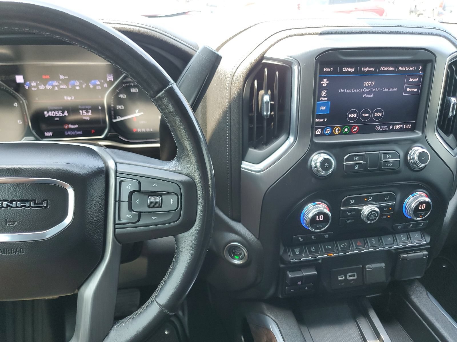 Used 2022 GMC Sierra 3500 Denali AWD/4WD image 29