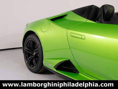Used 2021 Lamborghini Huracan EVO image 44
