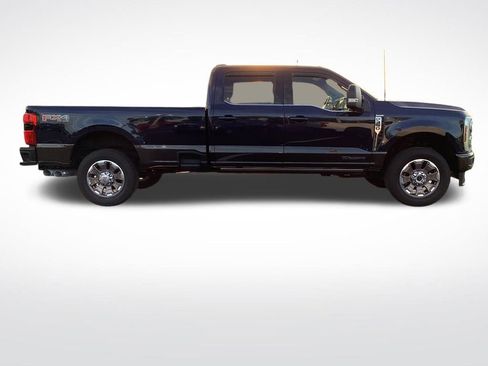 Used 2024 Ford F350 King Ranch AWD/4WD image 9