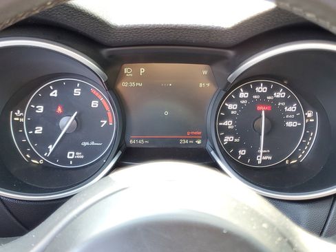 Used 2019 Alfa Romeo Stelvio AWD image 22