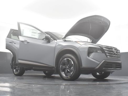 New 2026 Nissan Rogue SV w/ SV Premium Package image 38