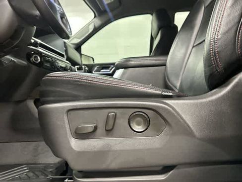Used 2023 Chevrolet Silverado 1500 LT Trail Boss w/ LPO, Dark Essentials Package AWD/4WD image 27