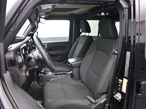 Used 2023 Jeep Wrangler Unlimited Sport AWD/4WD image 25