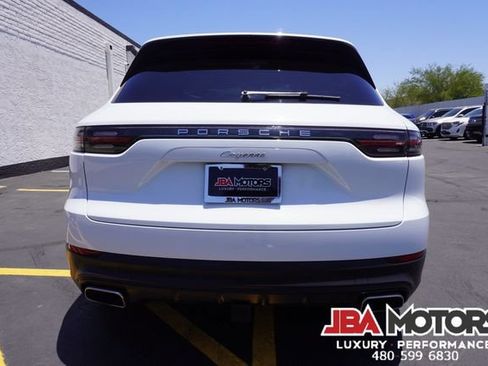 Used 2023 Porsche Cayenne AWD/4WD image 86