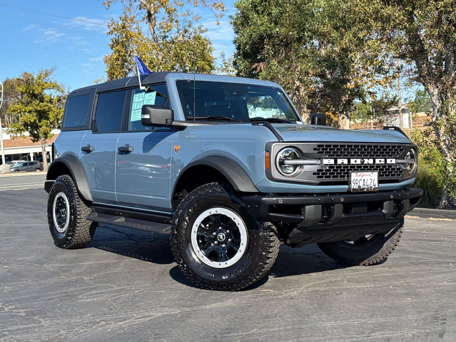 Used 2024 Ford Bronco Badlands AWD/4WD image 2