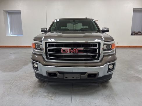 Used 2014 GMC Sierra 1500 SLT w/ SLT Crew Cab Value Package AWD/4WD image 3