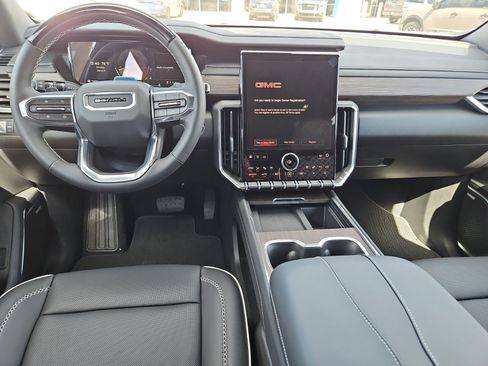 New 2026 GMC Acadia Denali w/ Super Cruise Package image 10