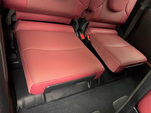 Used 2022 Lexus GX 460 Premium image 40