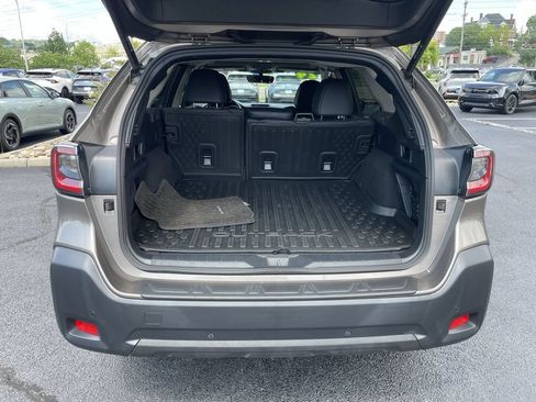 Certified 2024 Subaru Outback Limited AWD/4WD image 38