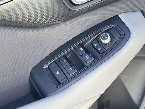 Certified 2025 Subaru Outback Premium w/ Popular Package #1A image 16