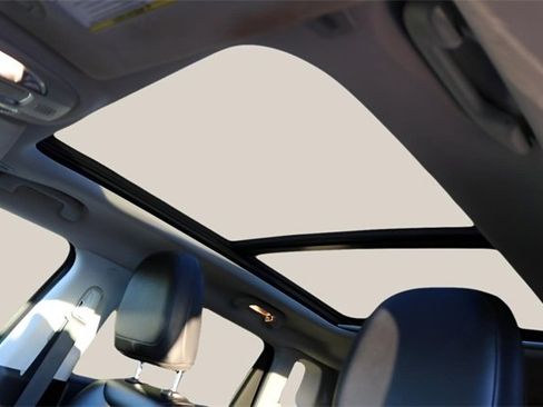 Used 2019 Jeep Compass Altitude image 10