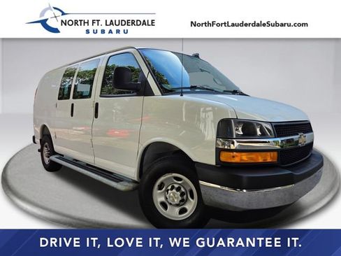 Used 2025 Chevrolet Express 2500 w/ Driver Convenience Package RWD image 1