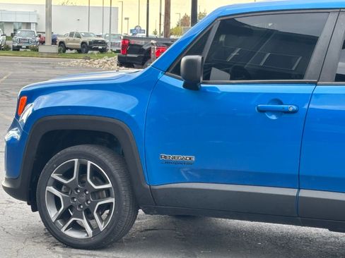Used 2020 Jeep Renegade Sport AWD/4WD image 6