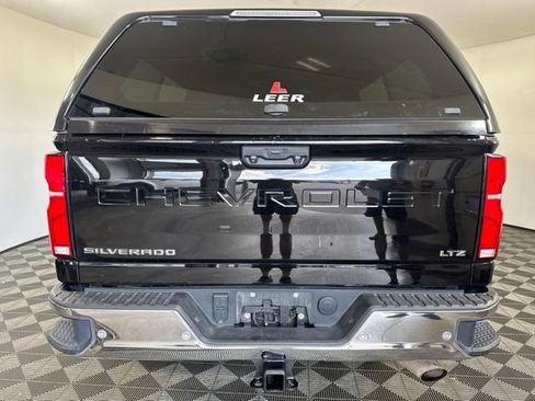 Used 2024 Chevrolet Silverado 2500 LTZ w/ LTZ Plus Package AWD/4WD image 22