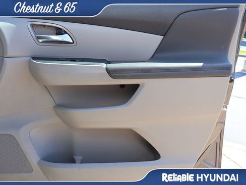 Used 2015 Honda Odyssey EX-L image 34