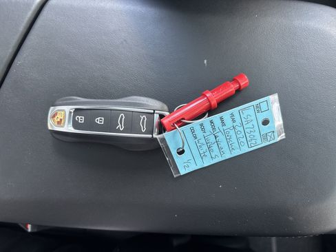 Certified 2020 Porsche Taycan Turbo S image 21