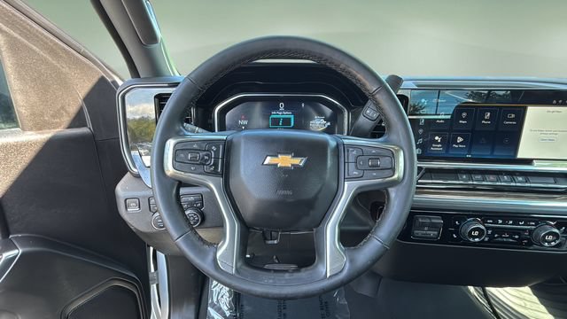 Used 2024 Chevrolet Silverado 2500 LT w/ Convenience Package AWD/4WD image 13