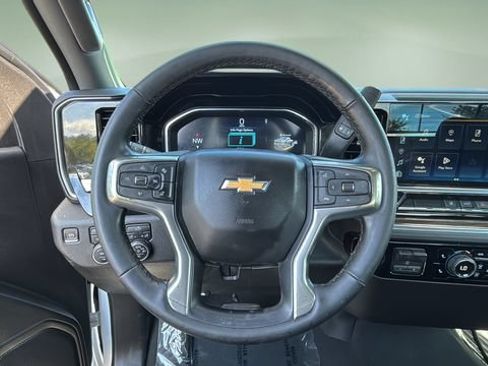 Used 2024 Chevrolet Silverado 2500 LT w/ Convenience Package AWD/4WD image 13