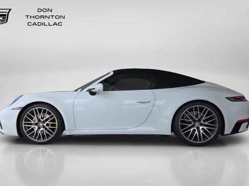 Used 2022 Porsche 911 Carrera S RWD image 2