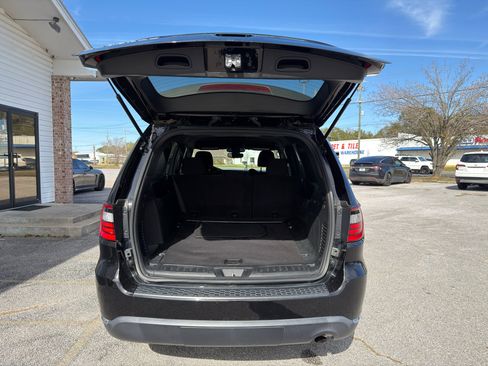 Used 2023 Dodge Durango SXT image 35