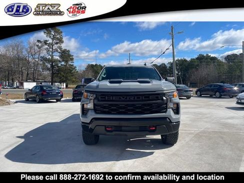 Used 2024 Chevrolet Silverado 1500 Custom Trail Boss w/ LPO, Dark Essentials Package image 8