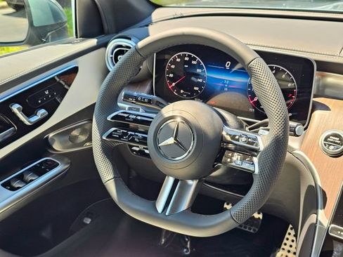 New 2026 Mercedes-Benz GLC 300 4MATIC image 29