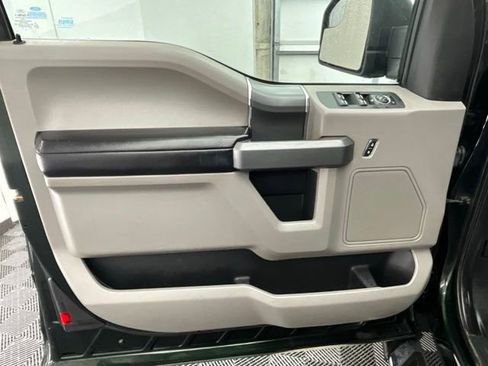 Used 2016 Ford F150 XLT w/ XTR Package image 14