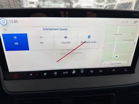 New 2025 Ford Maverick Lariat w/ Black Appearance Package image 28