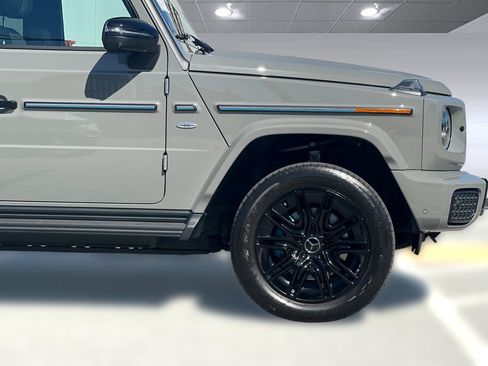 Certified 2025 Mercedes-Benz G 580 w/ EQ Technology image 37