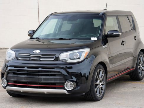 Used 2018 Kia Soul ! w/ Tech Package FWD image 42