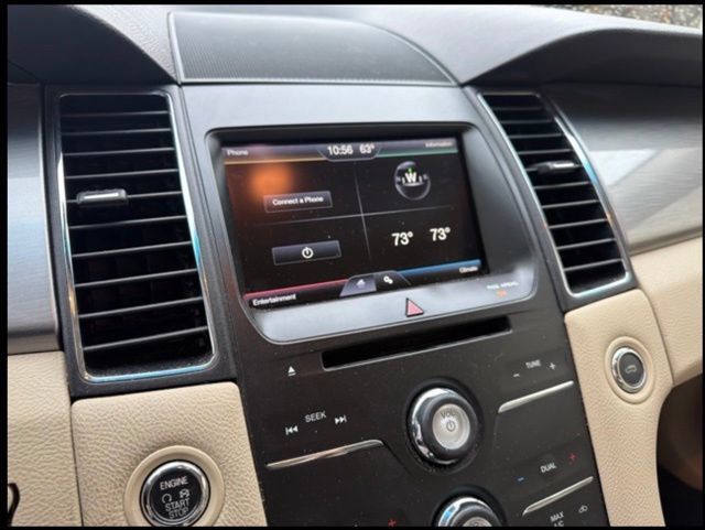 Used 2015 Ford Taurus SEL w/ Equipment Group 201A AWD/4WD image 23