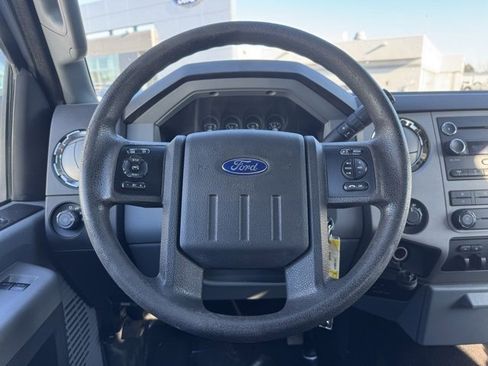 Used 2015 Ford F250 XLT w/ XLT Interior Package image 26