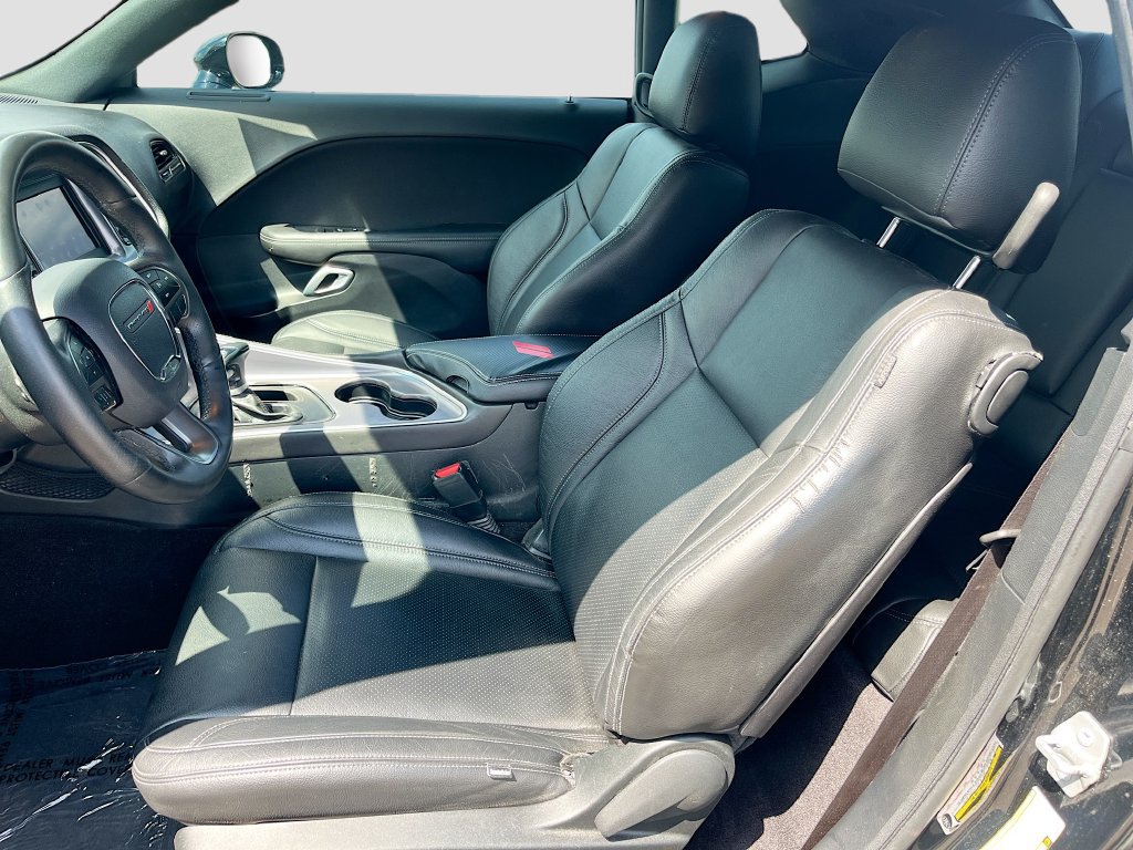 Used 2019 Dodge Challenger SXT w/ Blacktop Package RWD image 19
