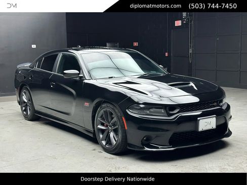 Used 2019 Dodge Charger Scat Pack w/ Plus Group image 8
