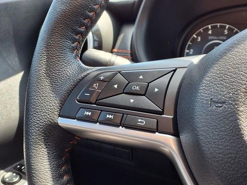 Used 2021 Nissan Kicks SR w/ SR Premium Package FWD image 14