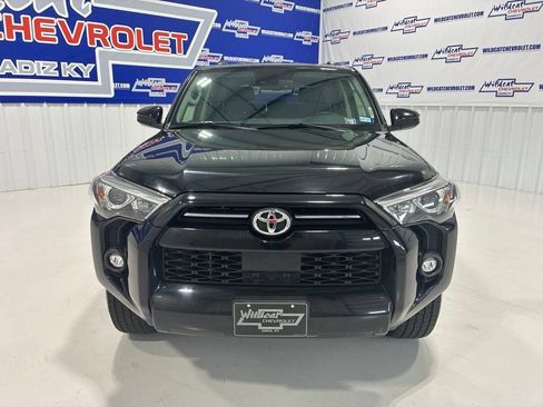 Used 2024 Toyota 4Runner SR5 RWD image 8
