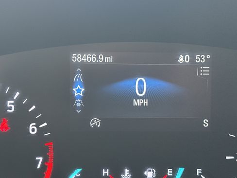 Used 2020 Ford Escape SE image 2