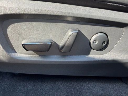 Used 2026 Nissan Pathfinder Rock Creek w/ Rock Creek Premium Package image 13