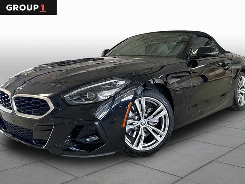 Certified 2023 BMW Z4 sDrive30i w/ Convenience Package RWD image 1