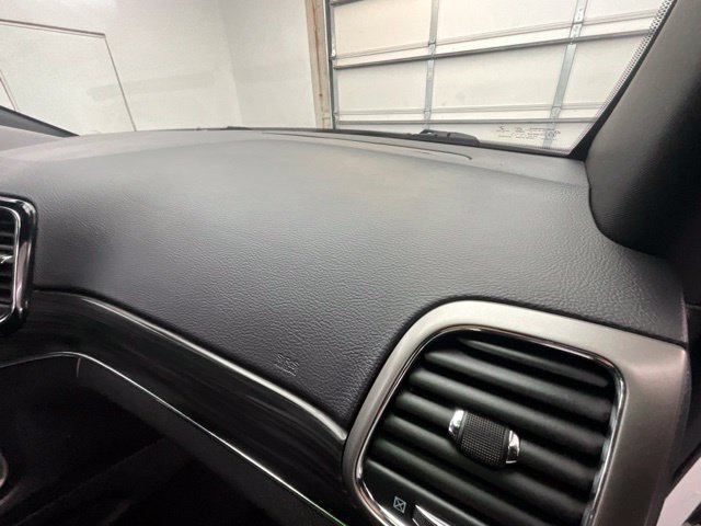 Used 2019 Jeep Grand Cherokee Limited AWD/4WD image 13