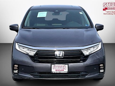 Used 2023 Honda Odyssey Touring image 2