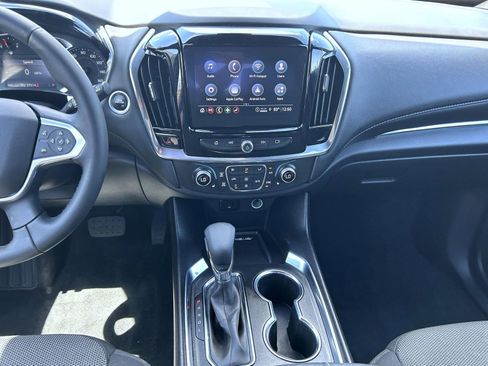 Certified 2023 Chevrolet Traverse LT AWD/4WD image 12