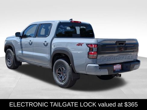 New 2026 Nissan Frontier PRO-4X w/ Pro Premium Package AWD/4WD image 10