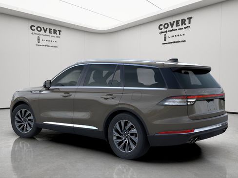 New 2026 Lincoln Aviator 2WD image 4