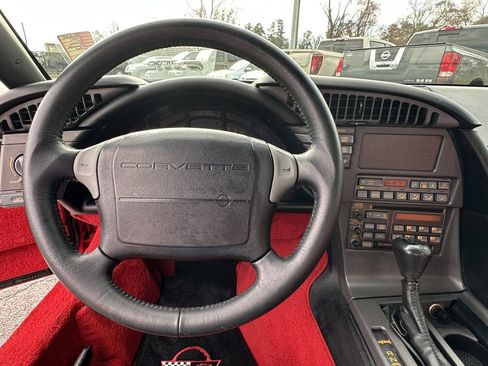 Used 1991 Chevrolet Corvette Convertible image 18