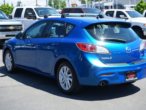 Used 2012 MAZDA MAZDA3 i Touring FWD image 3