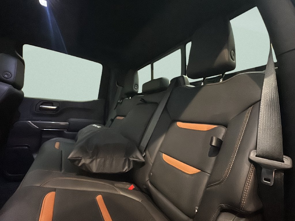 Used 2019 GMC Sierra 1500 AT4 w/ AT4 Premium Package AWD/4WD image 17